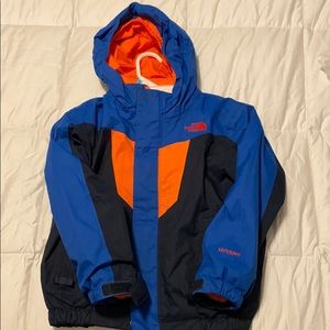 4t boys Winter north face Hyvent coat.